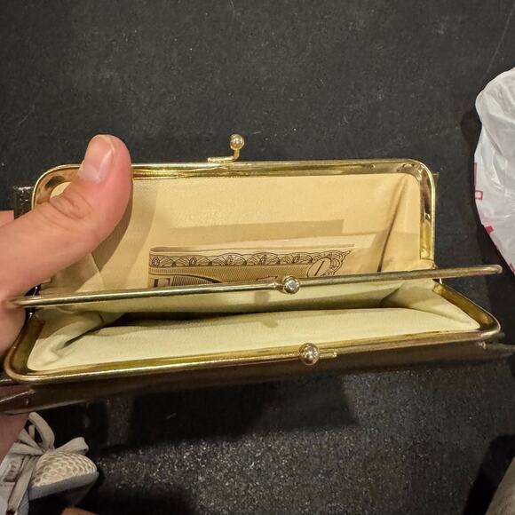 Vintage Rolf’s American Classic Green Leather? Multiple Pocket Card ID Wallet - Picture 4 of 5